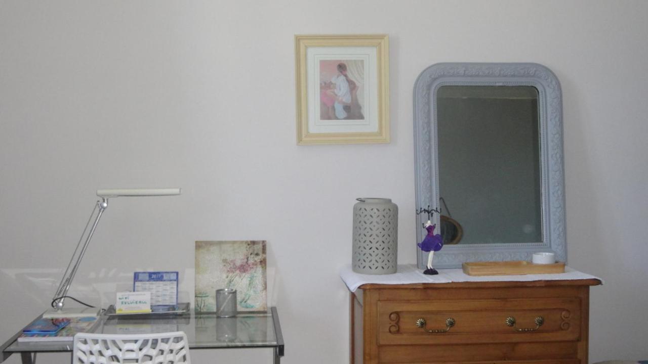 Le Compostelle Chic, Charme, Confort, Cocooning 80 M² Saint-Leonard-de-Noblat Exterior photo